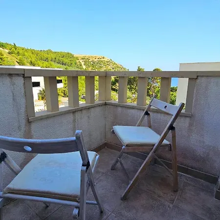 Krvavica Apartments *